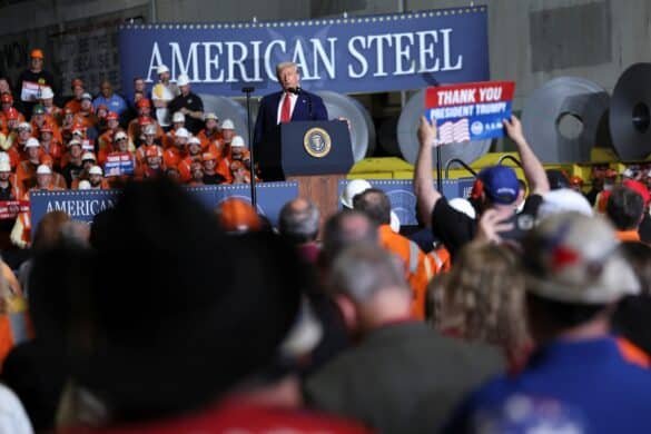 Trump memanggil kita kesepakatan baja-nippon, kata Steelmaker akan 'dikendalikan oleh Amerika Serikat'-tetapi menawarkan beberapa detail