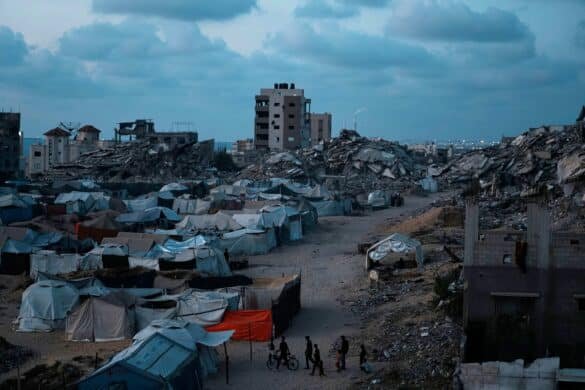 Penembakan baru di dekat lokasi bantuan Gaza membunuh 24 orang, kata Kementerian Kesehatan