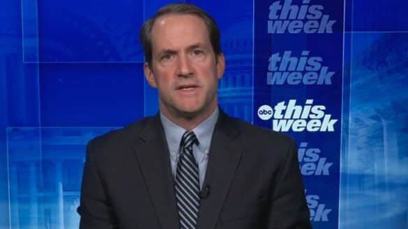 Top Demokrat mengatakan Trump menyerang Iran 'pertaruhan besar dan masif'