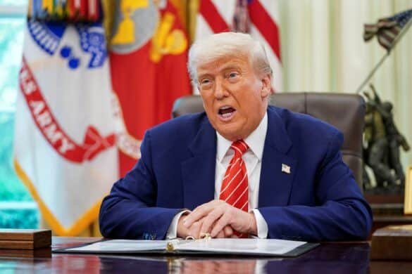Foto: Presiden Donald Trump mengadakan konferensi pers di Kantor Oval di Gedung Putih di Washington, 30 Mei 2025.